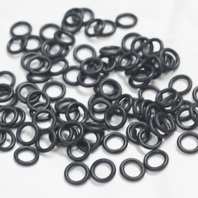 Tamaño estándar Custom FKM FFKM Anillo O Negro diseñado para todas las necesidades industriales